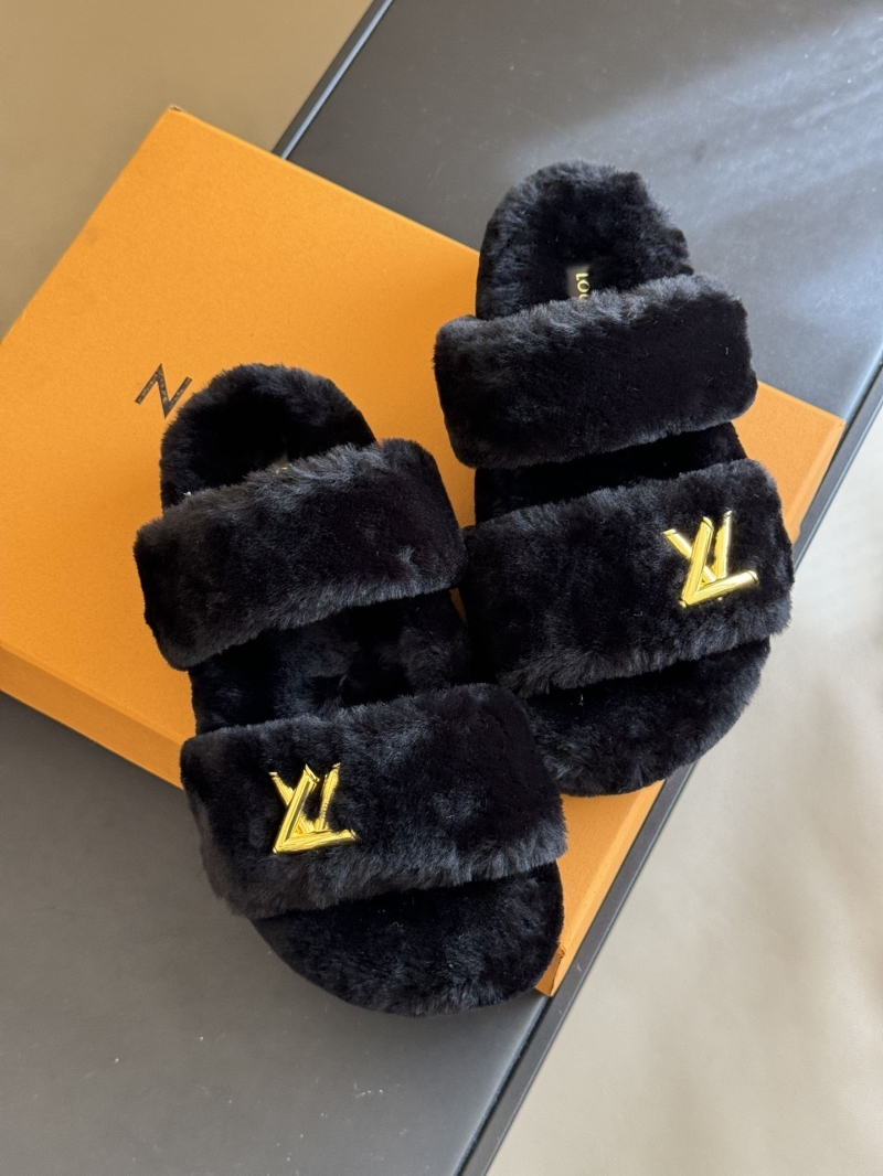 Louis Vuitton Slippers